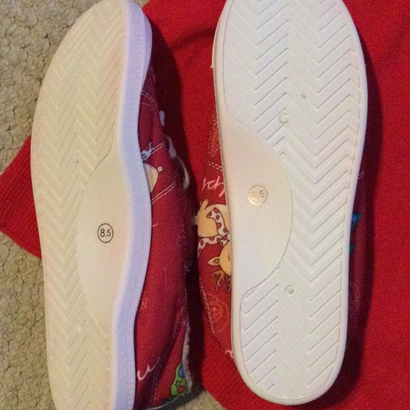 NWT Christmas tree fleece-lined sneaker, size 8.5 - Picture 4 of 4